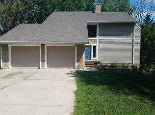 5508 NW Verlin Dr, Kansas City, MO 64152