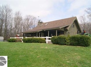 4877 W Phelps Rd, Lake City, MI 49651