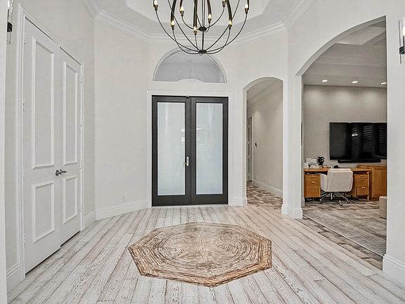 5th image of 7952 VILLA D ESTE Way