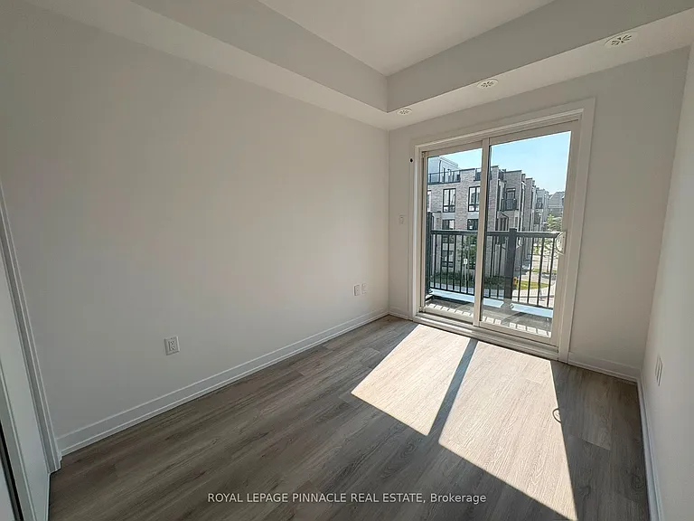 3 Bancroft Ln #202 — Photo 24
