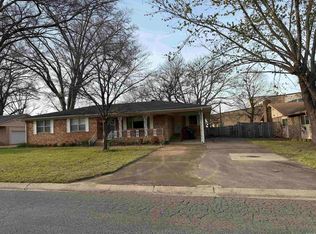 1806 W Arch Ave, Searcy, AR 72143