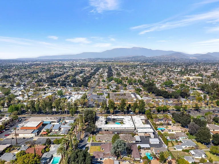 MAGNOLIA WEST APARTMENTS- RIVERSIDE, CA — Photo 39