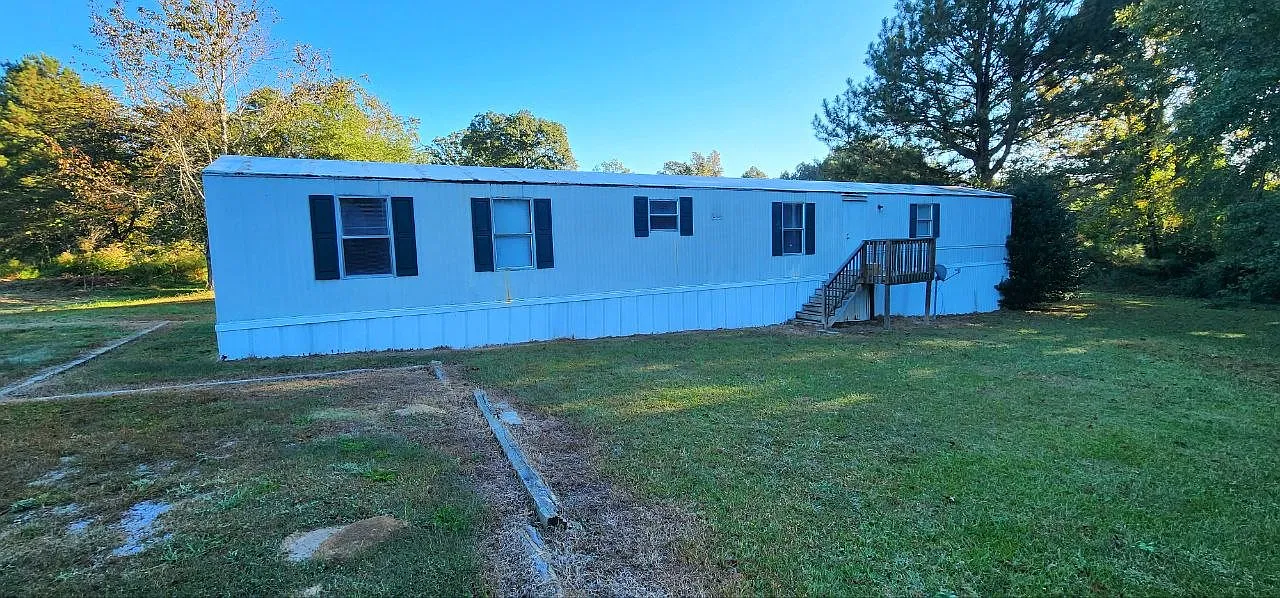 4942 Denton Road - 1 — Photo 3