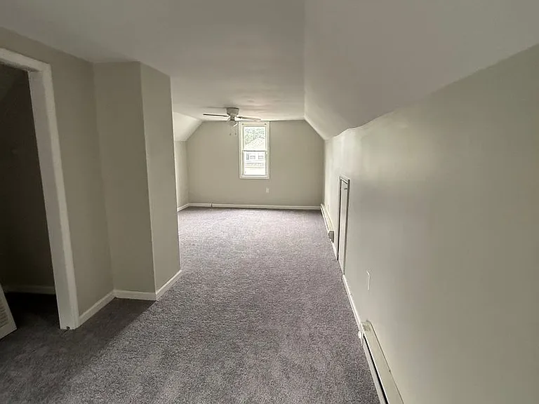 1201 Stafford Ave — Photo 11