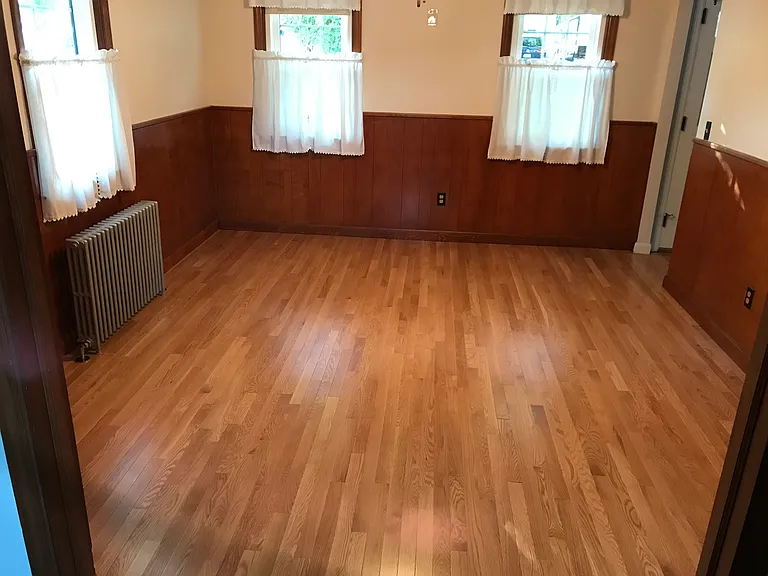 2 Villa Ave — Photo 5