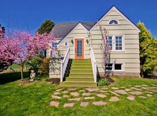 19405 John Nelson Rd, Mount Vernon, WA 98274