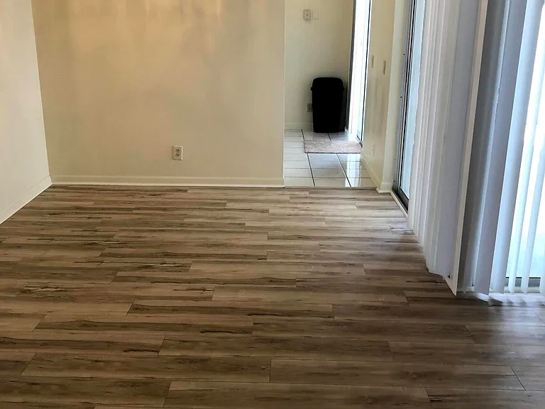 1371 Cottonwood Cir — Photo 5