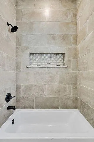 14741 Tierra Harbor Ave — Photo 5