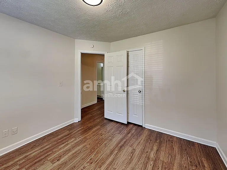 740 Chatham Park Dr — Photo 20