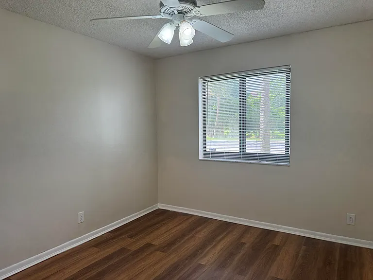 3710 N Pine Island Rd #122 — Photo 21