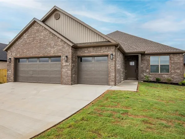 7843 Range Ave, Springdale, AR