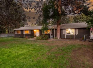21025 Denning Dr, Bend, OR 97702