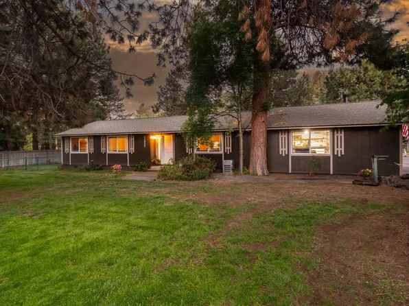 21025 Denning Dr, Bend, OR 97702