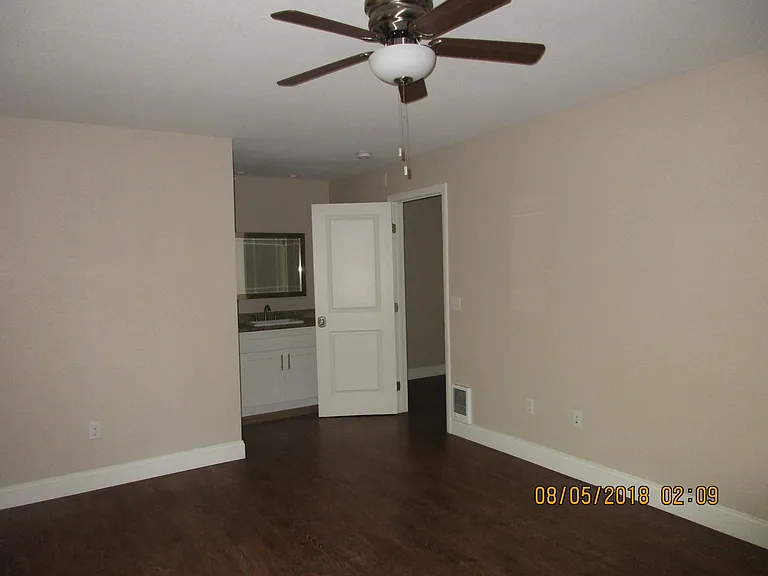 Rimrock — Photo 21