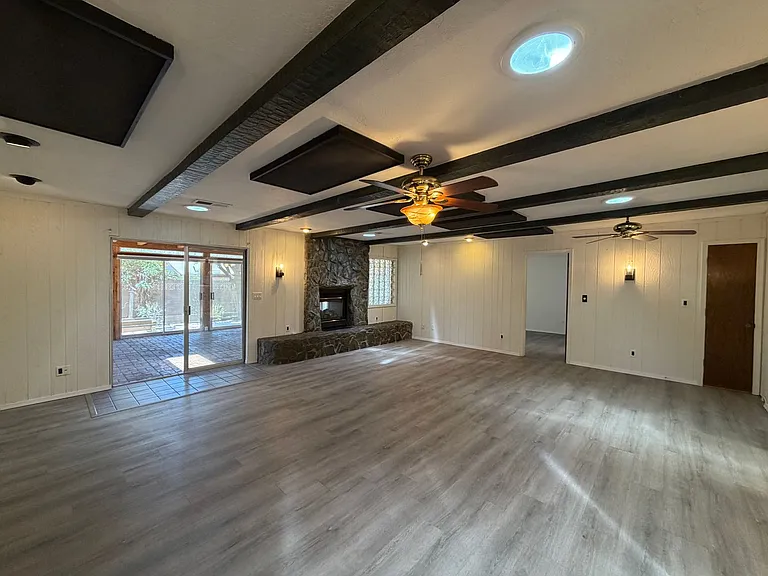 337 Glorieta St NE — Photo 23