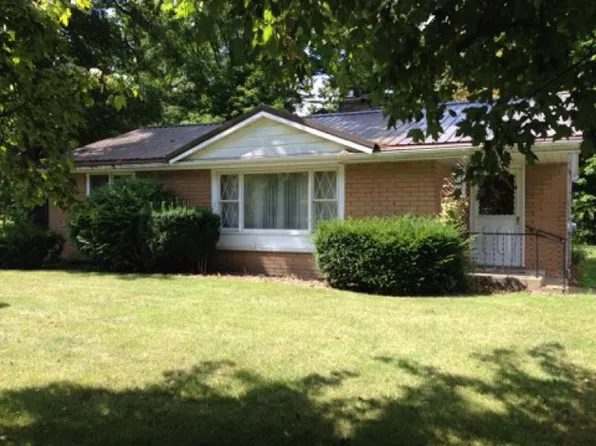 3413 S Pine St, Akron, MI 48701