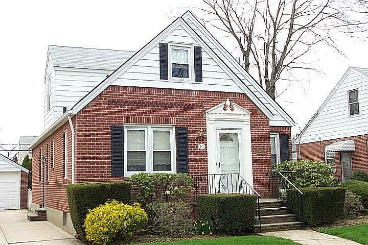 1st image of 19 Celler Ave