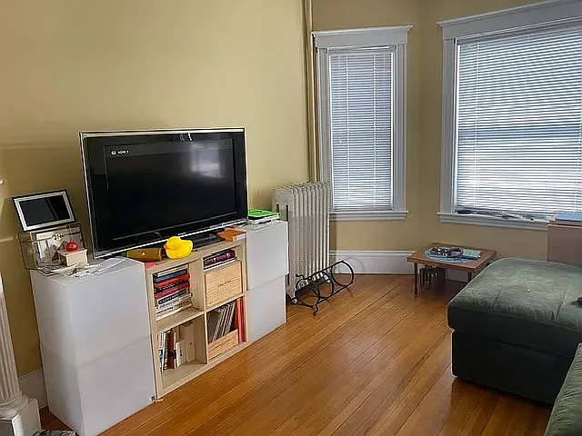 26 Forrest St #2 — Photo 9