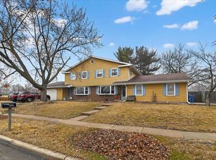 5218 Shorecrest Drive, Middleton, WI 53562
