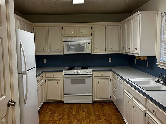 2nd image of 6220 7th St