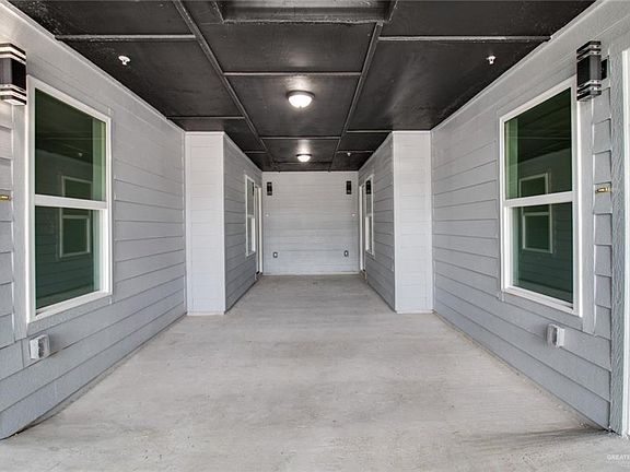 2nd image of 212 S Alex Ave #2