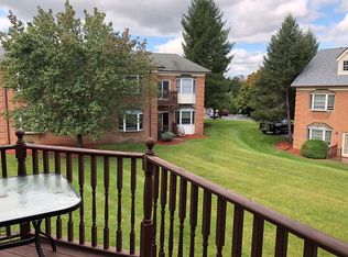 130 High Point Cir, Newburgh, NY 12550