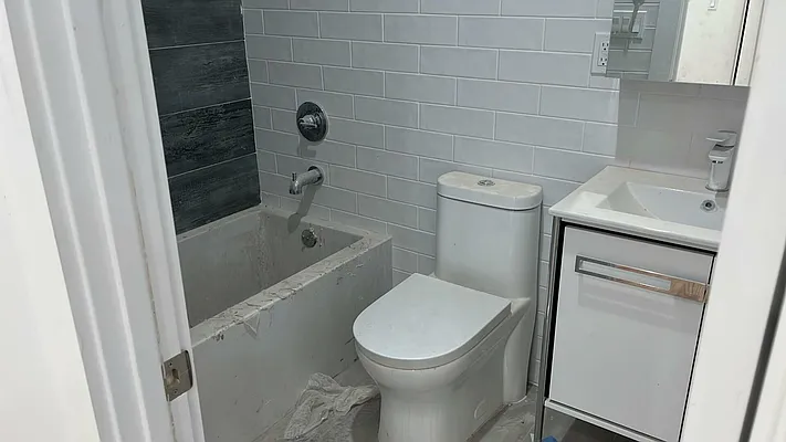 Rented by Nooklyn NYC LLC | media 6