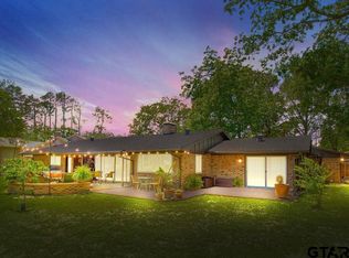 225 Texas Dr, Hideaway, TX 75771