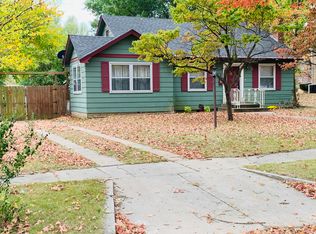 516 W Pleasant St, Aurora, MO 65605