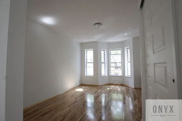 Rented by Onyx | media 1