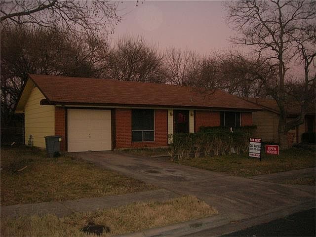 1st image of 104 W Starling Dr