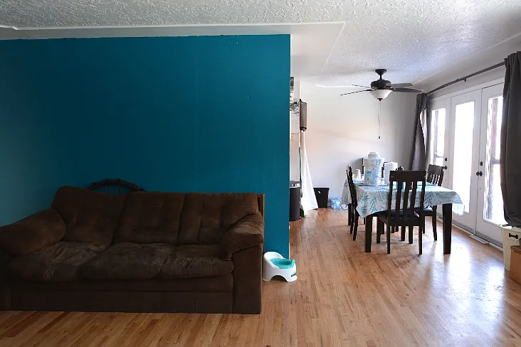6 bed, 3.0 bath, 2552 sqft, $2,900 — Photo 2
