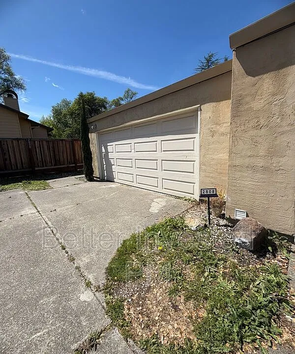 2808 Tachevah Dr