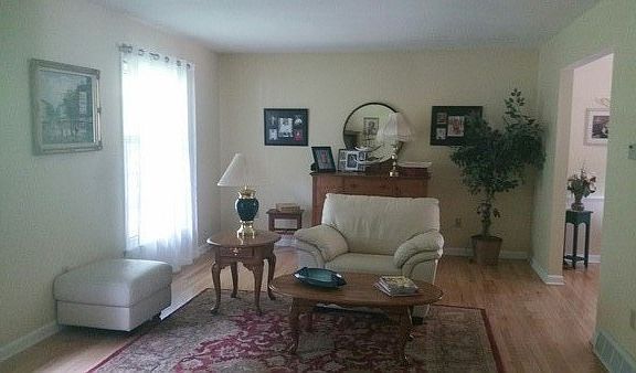 5th image of 3940 Willowbrook Ln
