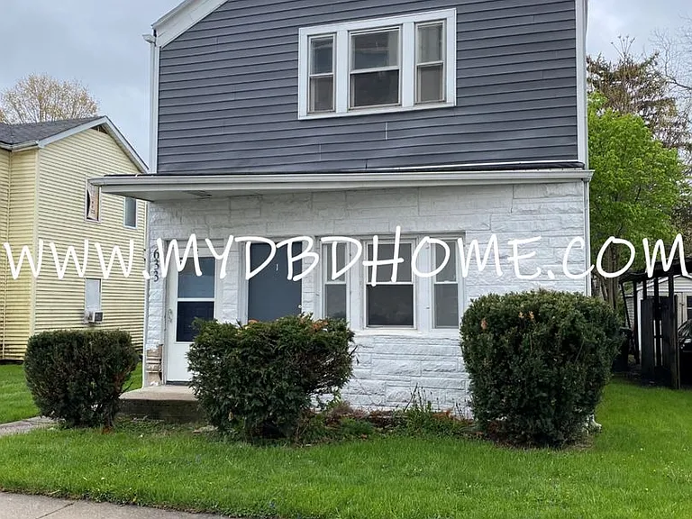 633 Runnion Ave — Photo 1
