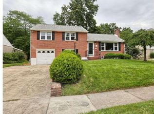 1015 Crestover Rd, Wilmington, DE 19803
