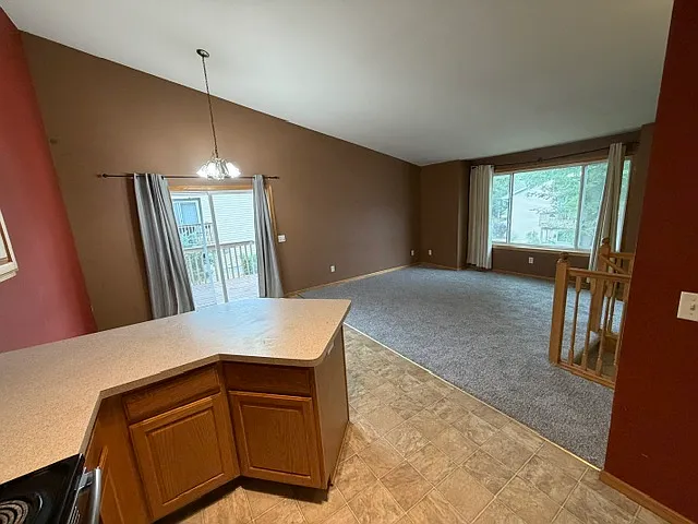 1344 S Trail Dr — Photo 3