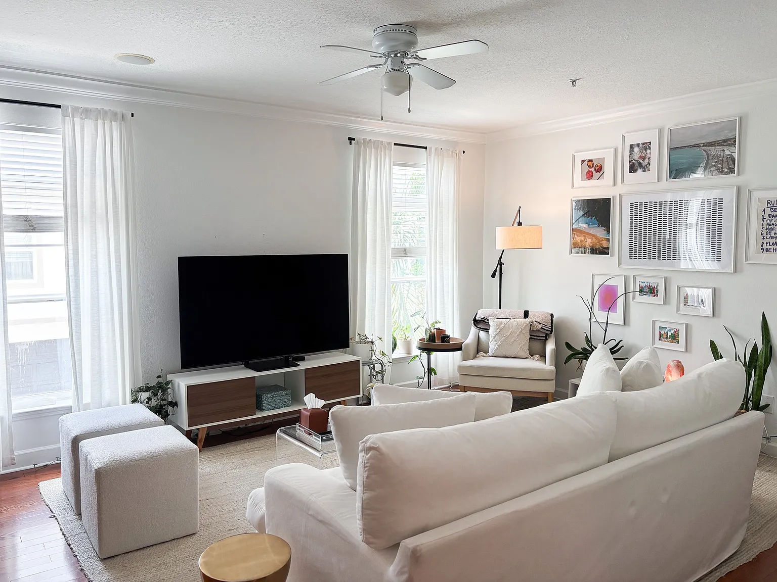 2 bed, 2.5 bath, 1284 sqft, $3,200 — Photo 4