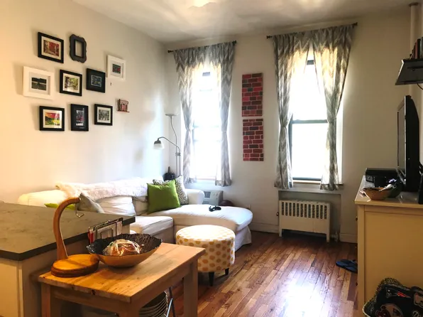 237 East 88th Street image 1 of 15