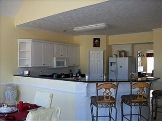 3rd image of 1415 Aylesbury Dr