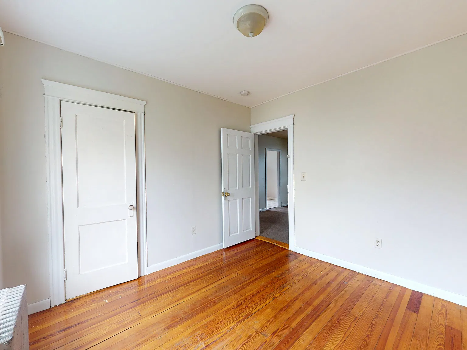 2 bed, 597 sqft, $1,500 — Photo 3