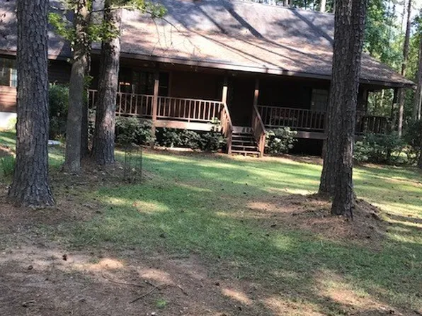 1620 Wadsworth Dr, Albany, GA 31721