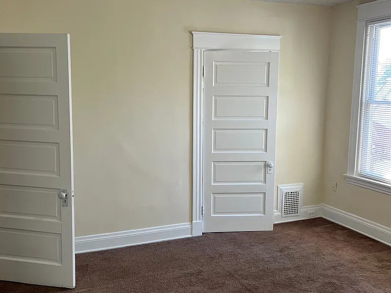 905 Suire Ave #2 — Photo 14