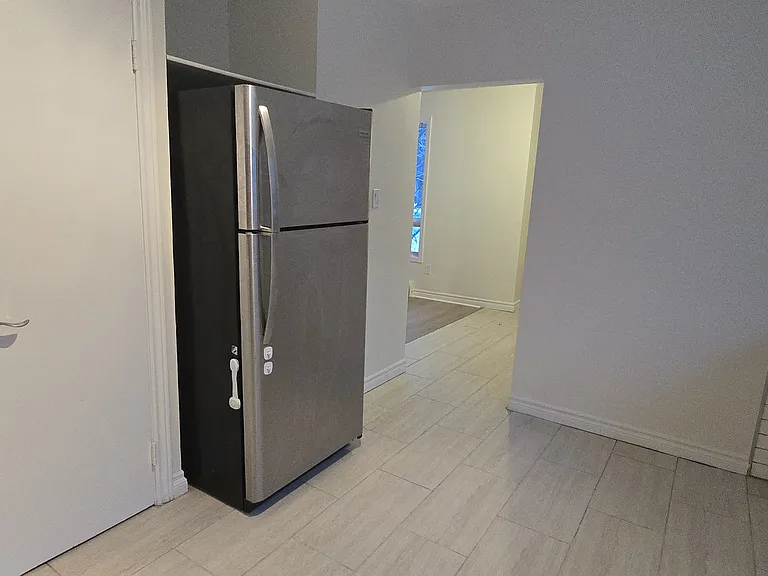 23 Rutherford Dr #B — Photo 17