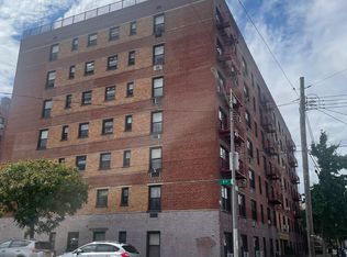 880 68th St APT 5K, Brooklyn, NY 11220