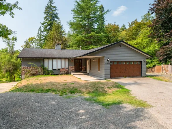 22990 70a Ave, Langley, BC V2Y 2J9