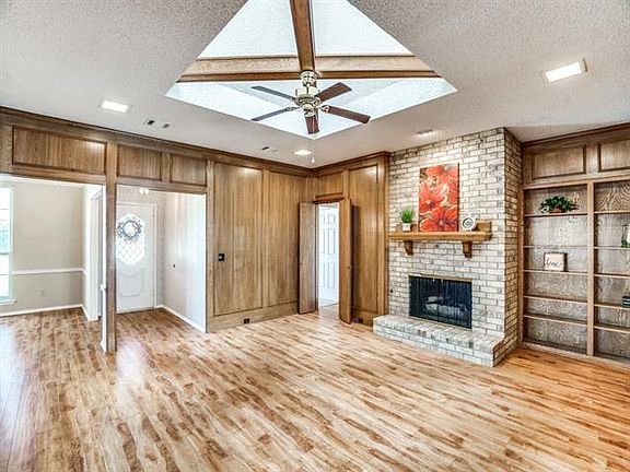 4th image of 4104 Camino Dr