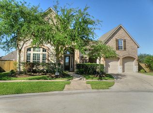 213 Ranchwood Ln, Friendswood, TX 77546