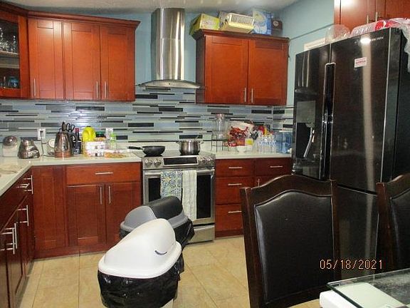 4th image of 1434 Sunshade Ln #97