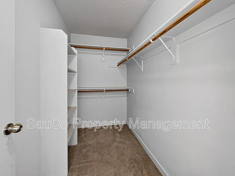 5073 NW 149th Ter — Photo 13